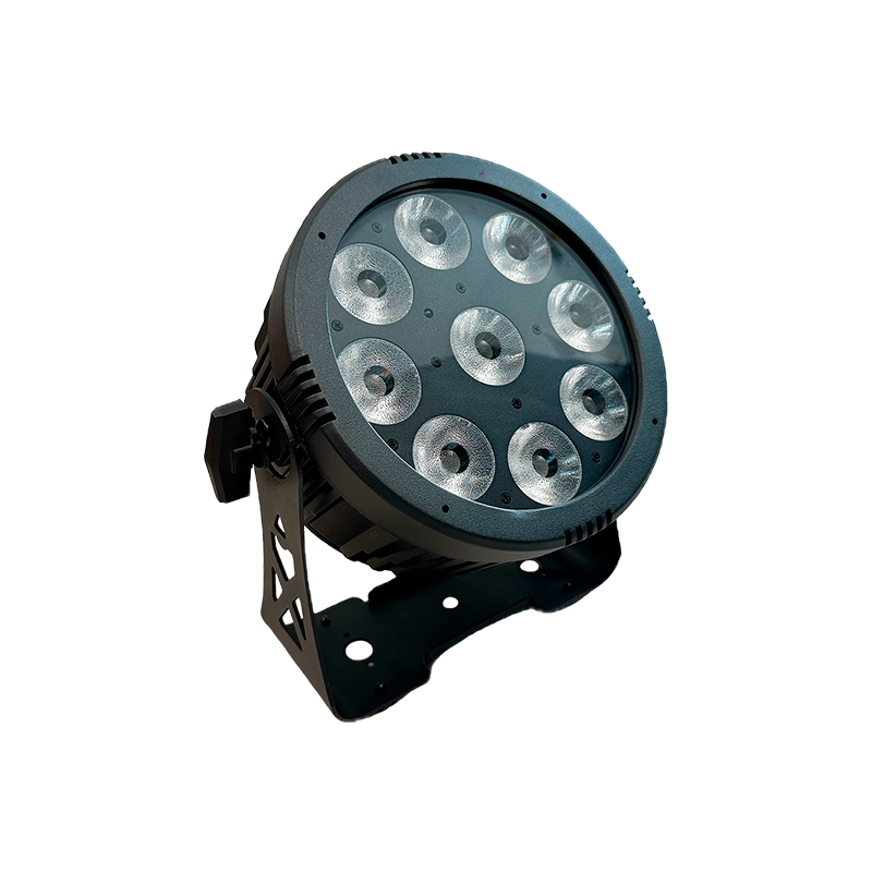 Location de projecteurs LED étanches pour éclairage professionnel à Bordeaux en Gironde 33