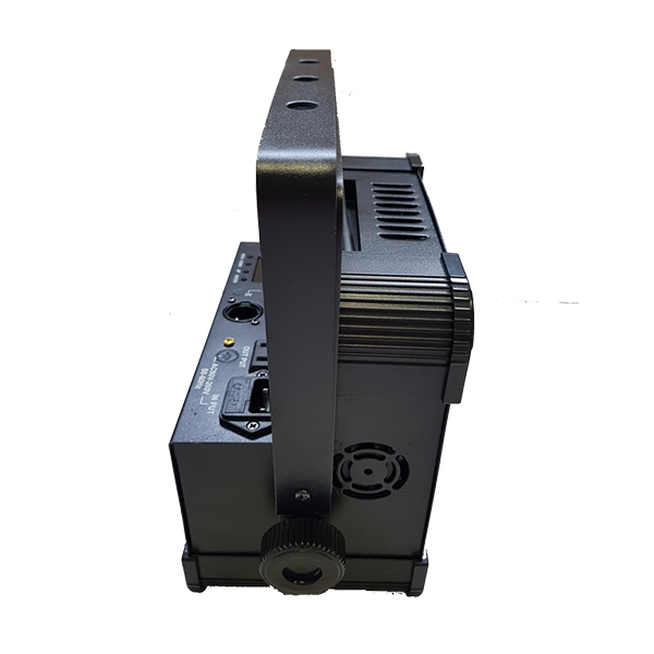 PAR LED 9x15W, projecteur sur batterie 9 LED très fiable, puissant et robuste pour toute prestation